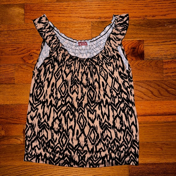 Carol Rose Tops - Excellent Condition Carol Rose Tank Blouse.